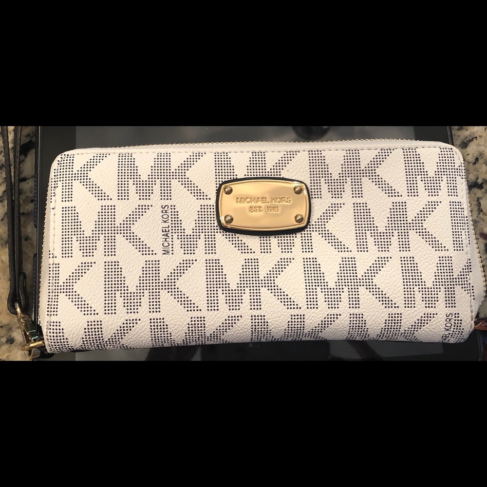 Michael Kors cream and navy wallet/wristlet